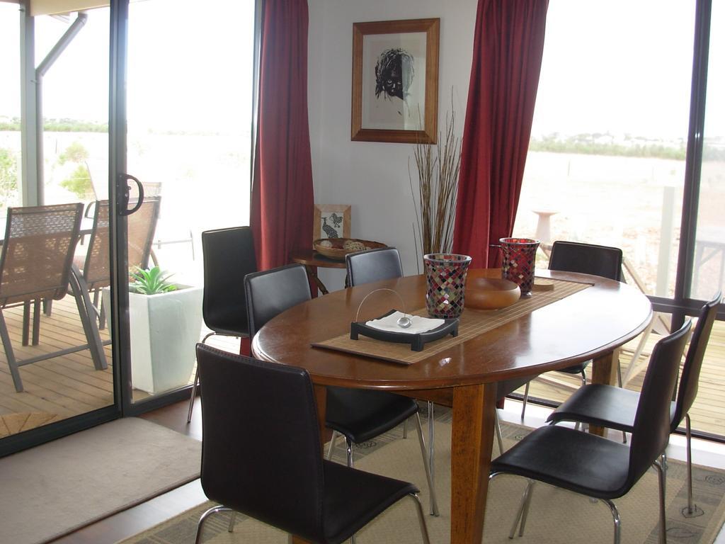 Linger Longer Cottages Port Elliot Kamer foto